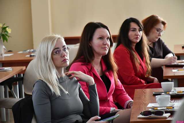 [FOTO] Jaki jest wizerunek kobiet w biznesie? Świdniczanki uczestniczyły w spotkaniu z cyklu Świdnica Przedsiębiorcom