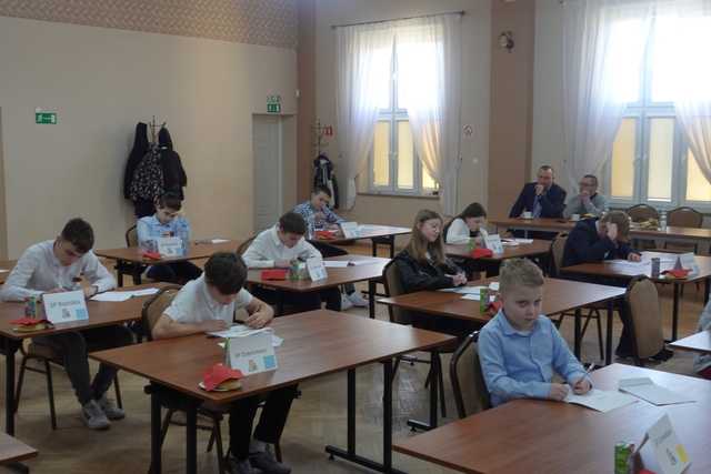[FOTO] Rozstrzygnięto Turniej Wiedzy Pożarniczej gminy Dobromierz