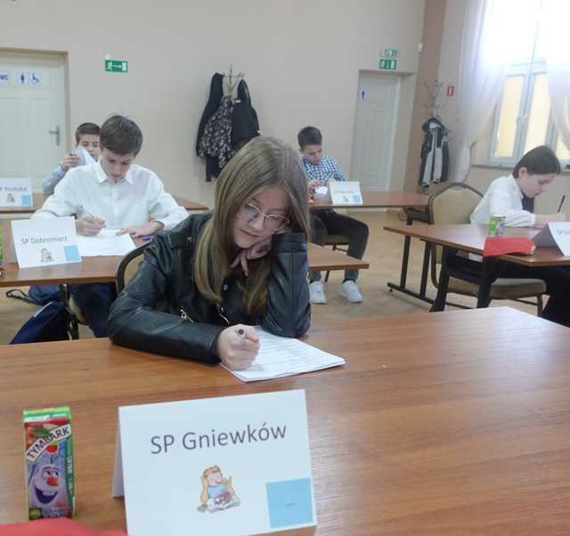 [FOTO] Rozstrzygnięto Turniej Wiedzy Pożarniczej gminy Dobromierz