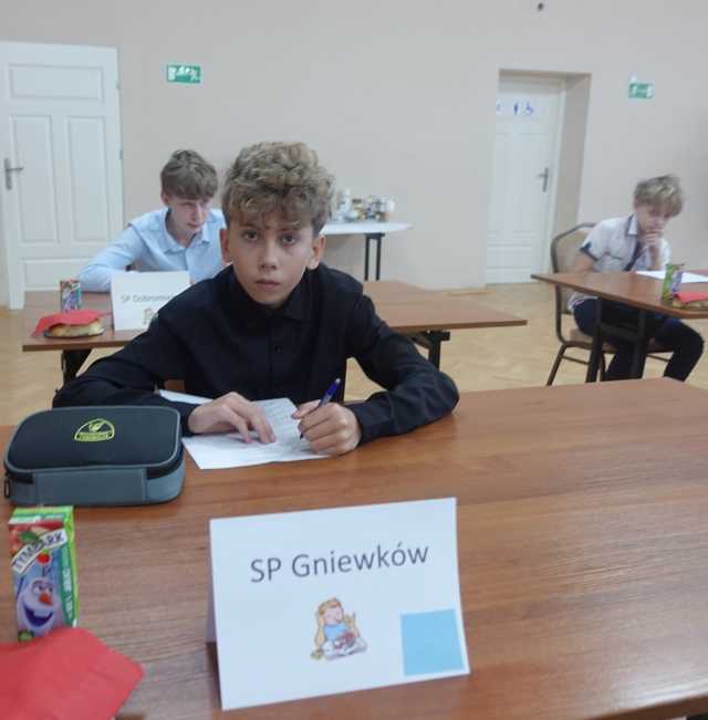 [FOTO] Rozstrzygnięto Turniej Wiedzy Pożarniczej gminy Dobromierz