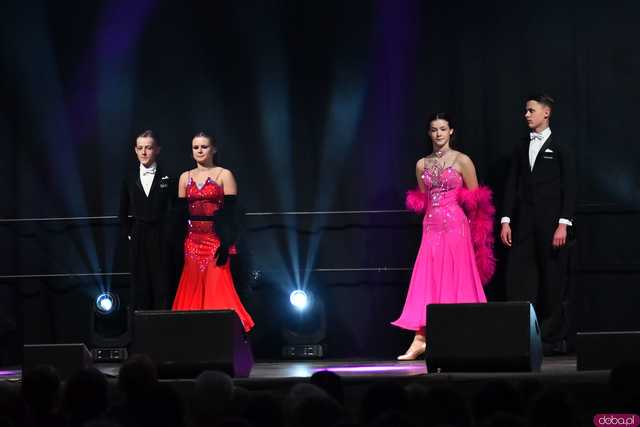 [WIDEO/FOTO] Ależ zabawa! Zespół Weekend zagrał dla kobiet z gminy Dobromierz