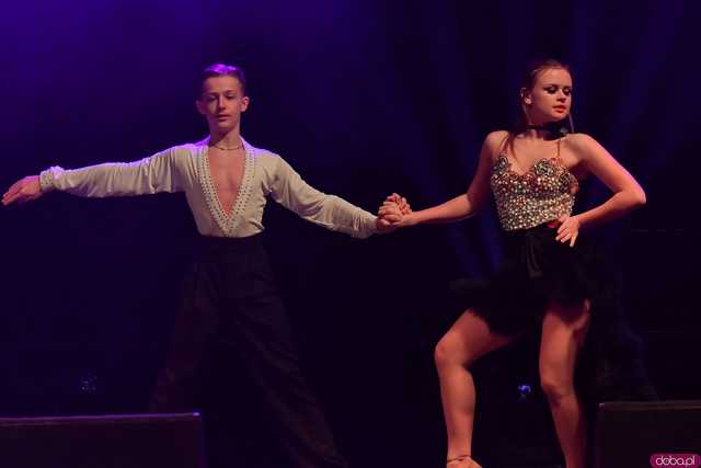 [WIDEO/FOTO] Ależ zabawa! Zespół Weekend zagrał dla kobiet z gminy Dobromierz