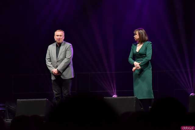 [WIDEO/FOTO] Ależ zabawa! Zespół Weekend zagrał dla kobiet z gminy Dobromierz