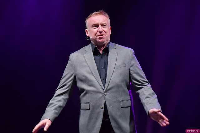 [WIDEO/FOTO] Ależ zabawa! Zespół Weekend zagrał dla kobiet z gminy Dobromierz
