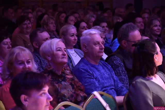 [WIDEO/FOTO] Ależ zabawa! Zespół Weekend zagrał dla kobiet z gminy Dobromierz
