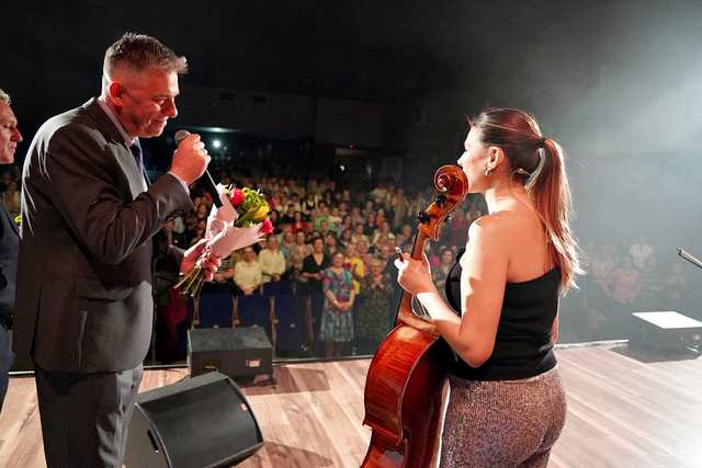 [FOTO] To były muzyczne życzenia, które popłynęły do Pań. Za nami koncert z okazji Dnia Kobiet