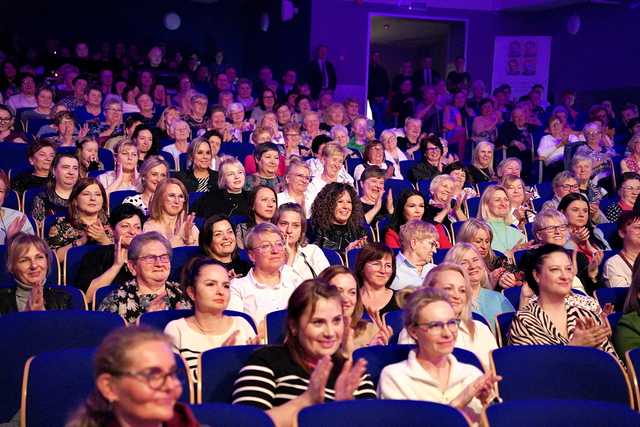 [FOTO] To były muzyczne życzenia, które popłynęły do Pań. Za nami koncert z okazji Dnia Kobiet