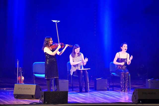 [FOTO] To były muzyczne życzenia, które popłynęły do Pań. Za nami koncert z okazji Dnia Kobiet