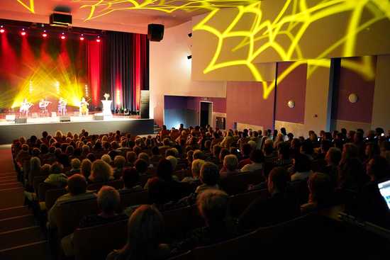 [FOTO] To były muzyczne życzenia, które popłynęły do Pań. Za nami koncert z okazji Dnia Kobiet