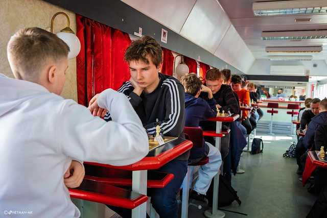[FOTO] Rywalizowali w I Szachowym Expressie