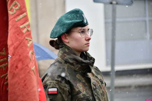 [WIDEO/FOTO] W Strzegomiu upamiętnili 85. rocznicę Deportacji Polaków na Sybir