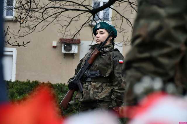[WIDEO/FOTO] W Strzegomiu upamiętnili 85. rocznicę Deportacji Polaków na Sybir