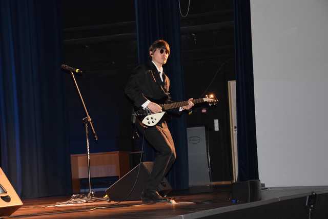 [FOTO] Charytatywny koncert zespołu The Postman – Muzyka, która wspiera Wspomagane Społeczności Mieszkaniowe