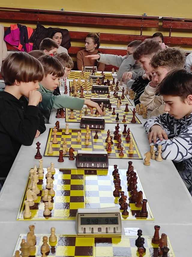 [FOTO] Uczniowie szkół podstawowych rywalizowali w I Szachowych Mistrzostwach SP Gminy Strzegom