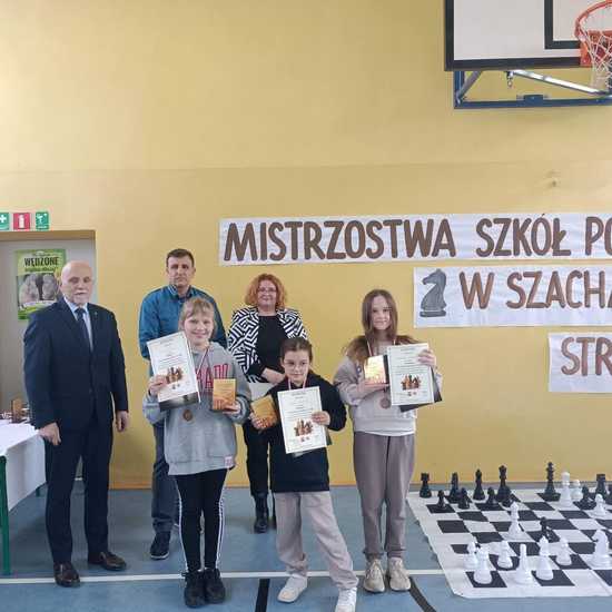 [FOTO] Uczniowie szkół podstawowych rywalizowali w I Szachowych Mistrzostwach SP Gminy Strzegom
