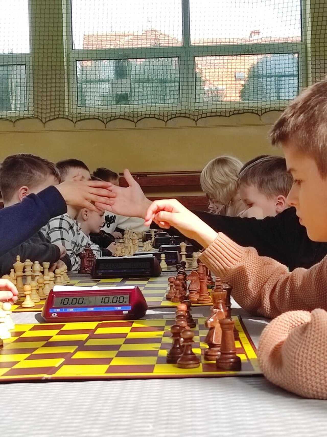 [FOTO] Uczniowie szkół podstawowych rywalizowali w I Szachowych Mistrzostwach SP Gminy Strzegom
