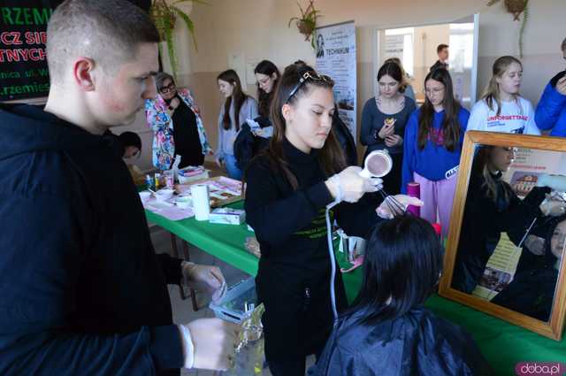 [FOTO] Za nami XX - jubileuszowa Giełda Edukacyjna w Lutomi Dolnej