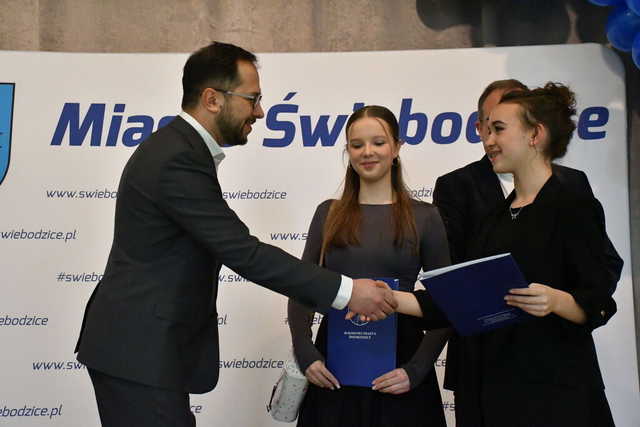 Przyznano nagrody i stypendia za osiągnięcia sportowe w roku 2024