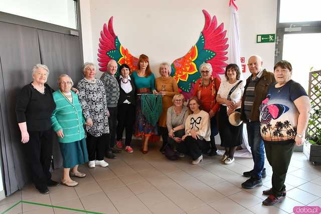 [WIDEO/FOTO] W Zespole Szkół Specjalnych odsłonięto nowy mural. Przedstawia skrzydła mocy