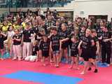 [FOTO] Otwarte Mistrzostwa WKA-Poland w Świdnicy. Sportowa Rywalizacja z Charytatywnym Serduchem dla Hany