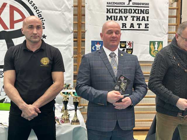 [FOTO] Otwarte Mistrzostwa WKA-Poland w Świdnicy. Sportowa Rywalizacja z Charytatywnym Serduchem dla Hany