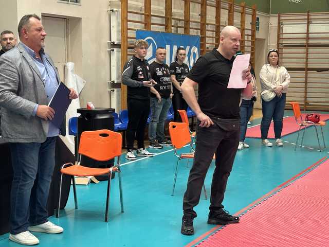 [FOTO] Otwarte Mistrzostwa WKA-Poland w Świdnicy. Sportowa Rywalizacja z Charytatywnym Serduchem dla Hany
