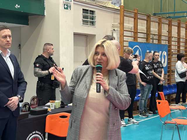 [FOTO] Otwarte Mistrzostwa WKA-Poland w Świdnicy. Sportowa Rywalizacja z Charytatywnym Serduchem dla Hany