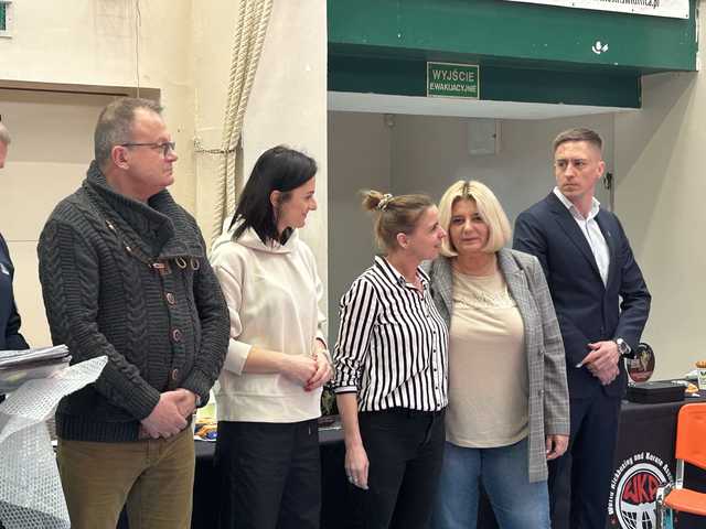 [FOTO] Otwarte Mistrzostwa WKA-Poland w Świdnicy. Sportowa Rywalizacja z Charytatywnym Serduchem dla Hany
