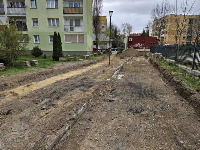 [FOTO] Postępują inwestycje na osiedlu Młodych w Świdnicy