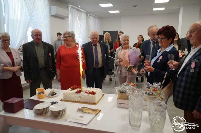 [FOTO] Cztery pary z gminy Jaworzyna Śląska świętowały Złote Gody i otrzymały pamiątkowe medale