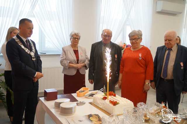 [FOTO] Cztery pary z gminy Jaworzyna Śląska świętowały Złote Gody i otrzymały pamiątkowe medale