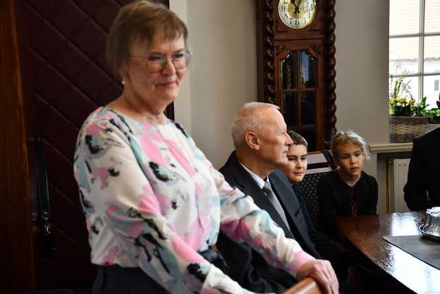 Setne urodziny pana Władysława. Jubilat świętował w gabinecie burmistrza [ZDJĘCIA]