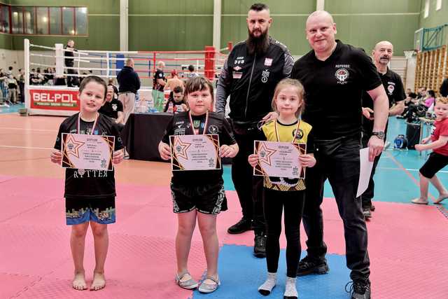 [FOTO] Jaworzyńscy fighterzy wrócili z workiem medali
