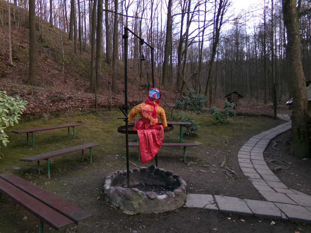 [FOTO] Topili Marzannę w Świebodzicach