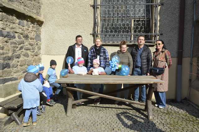 [FOTO] Obchodzili Dzień Świadomości Autyzmu. Ulicami miasta przeszedł niebieski marsz
