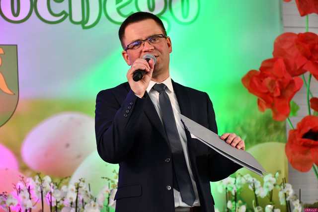[WIDEO/FOTO] Konkursy, bogato zastawione stoiska i świąteczny klimat na XVIII Tradycjach Stołu Wielkanocnego w Marcinowicach
