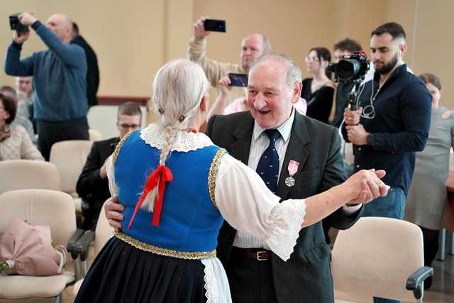 [FOTO] Medal za miłość i zrozumienie