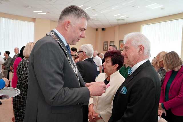 [FOTO] Medal za miłość i zrozumienie
