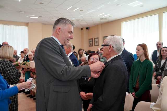 [FOTO] Medal za miłość i zrozumienie