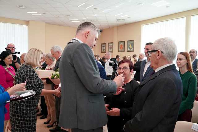 [FOTO] Medal za miłość i zrozumienie