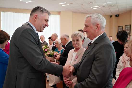 [FOTO] Medal za miłość i zrozumienie