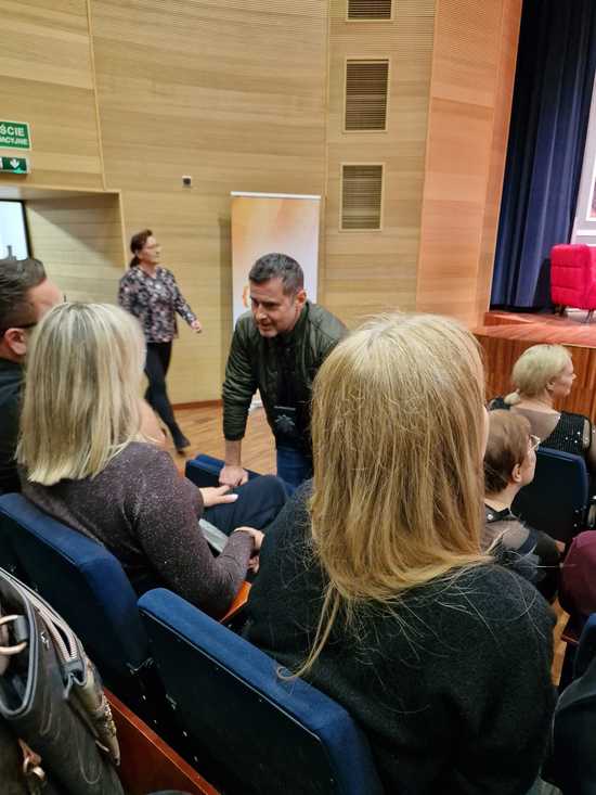 [FOTO] Na deskach SCK zagościł spektakl Szalone Nożyczki