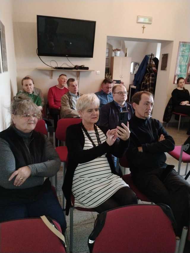 [FOTO] To było spotkanie z niesamowitymi i przerażającymi historiami. Za nami spotkanie z autorkami bloga Nieustanne Wędrowanie w Strzegomiu