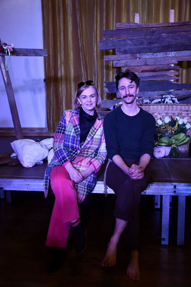 [FOTO] W świebodzickim MDK-u wystawiono spektakl Syn Chama