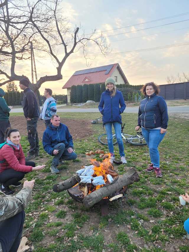 [FOTO] Mieszkańcy Dzierzkowa, Gniewkowa i Serwinowa posprzątali swoje miejscowości