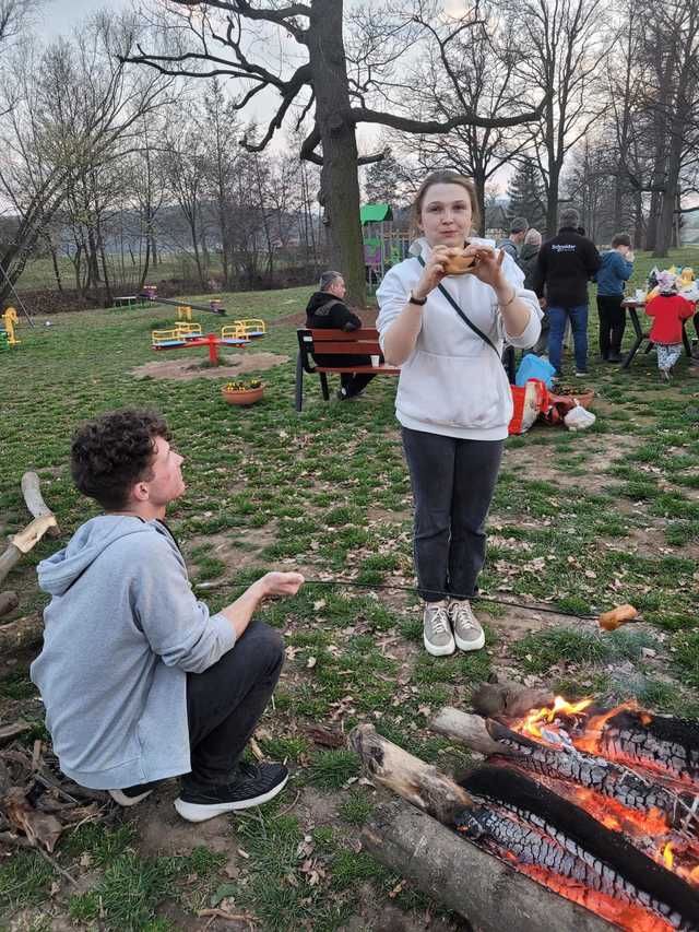 [FOTO] Mieszkańcy Dzierzkowa, Gniewkowa i Serwinowa posprzątali swoje miejscowości