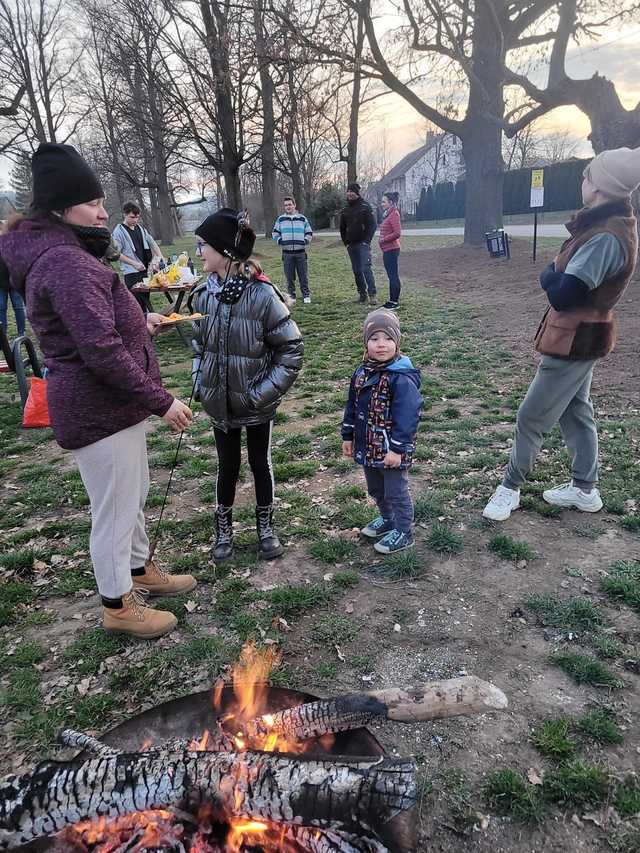[FOTO] Mieszkańcy Dzierzkowa, Gniewkowa i Serwinowa posprzątali swoje miejscowości