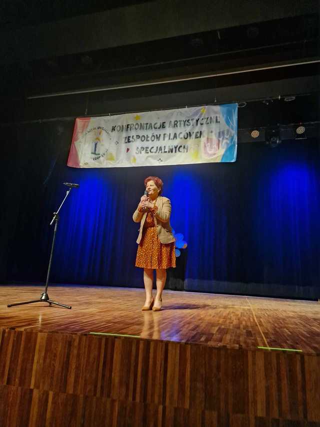 [FOTO] Konfrontacje Artystyczne Zespołów Placówek Specjalnych w Strzegomiu za nami
