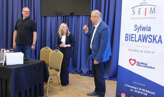 [FOTO] Porozmawiali z seniorami o bezpieczeństwie