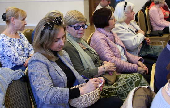 [FOTO] Porozmawiali z seniorami o bezpieczeństwie